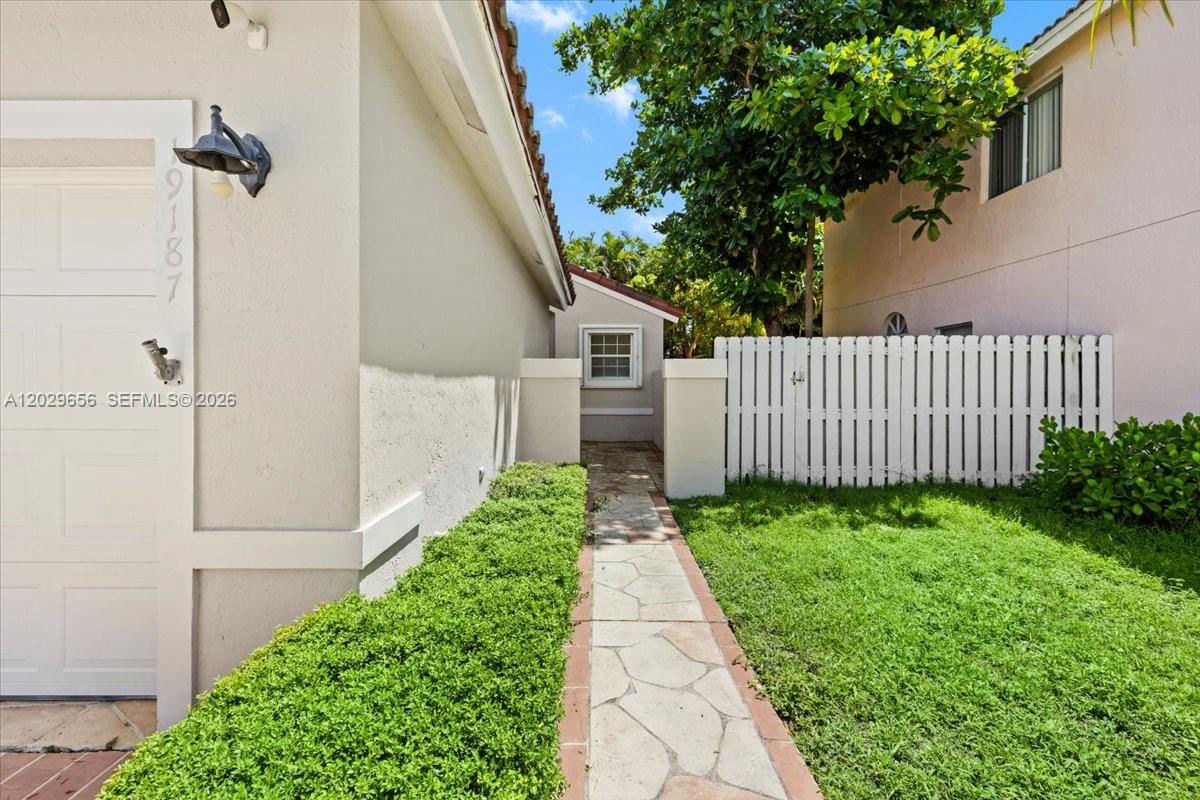 CHAPEL TRAIL II - Residential