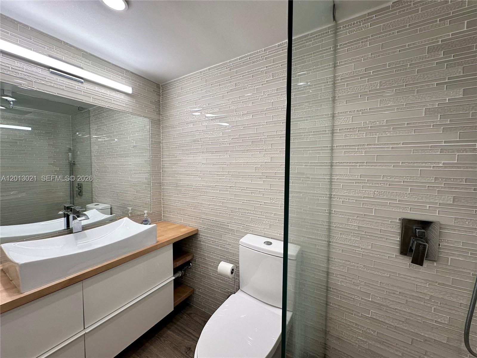 MIRADOR 1200 CONDO - Residential Lease