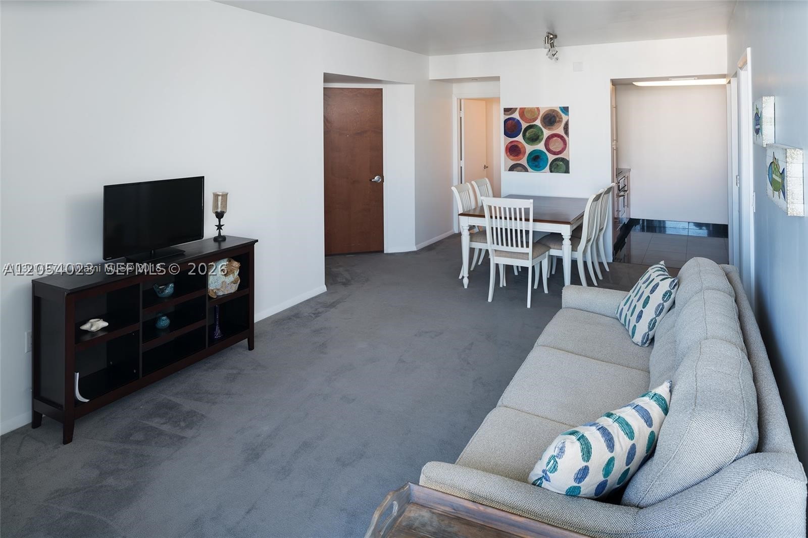 6365 Collins Ave 1811