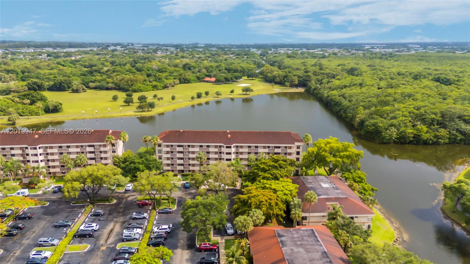 APPLEWOOD VILLAGE II-F CO - Residential