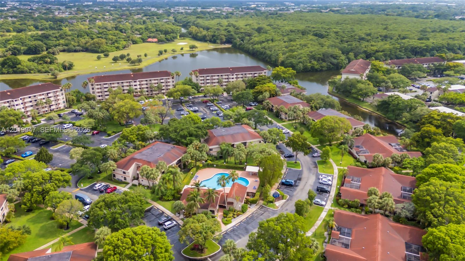 APPLEWOOD VILLAGE II-F CO - Residential