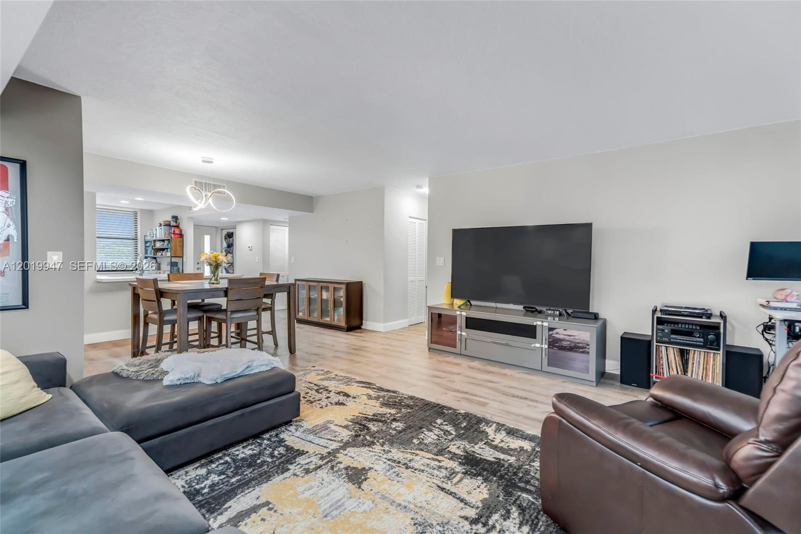 2768 S Carambola Cir S 401