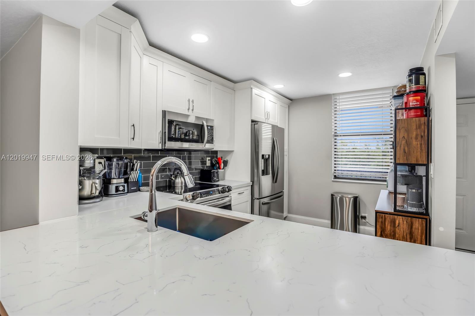 APPLEWOOD VILLAGE II-F CO - Residential