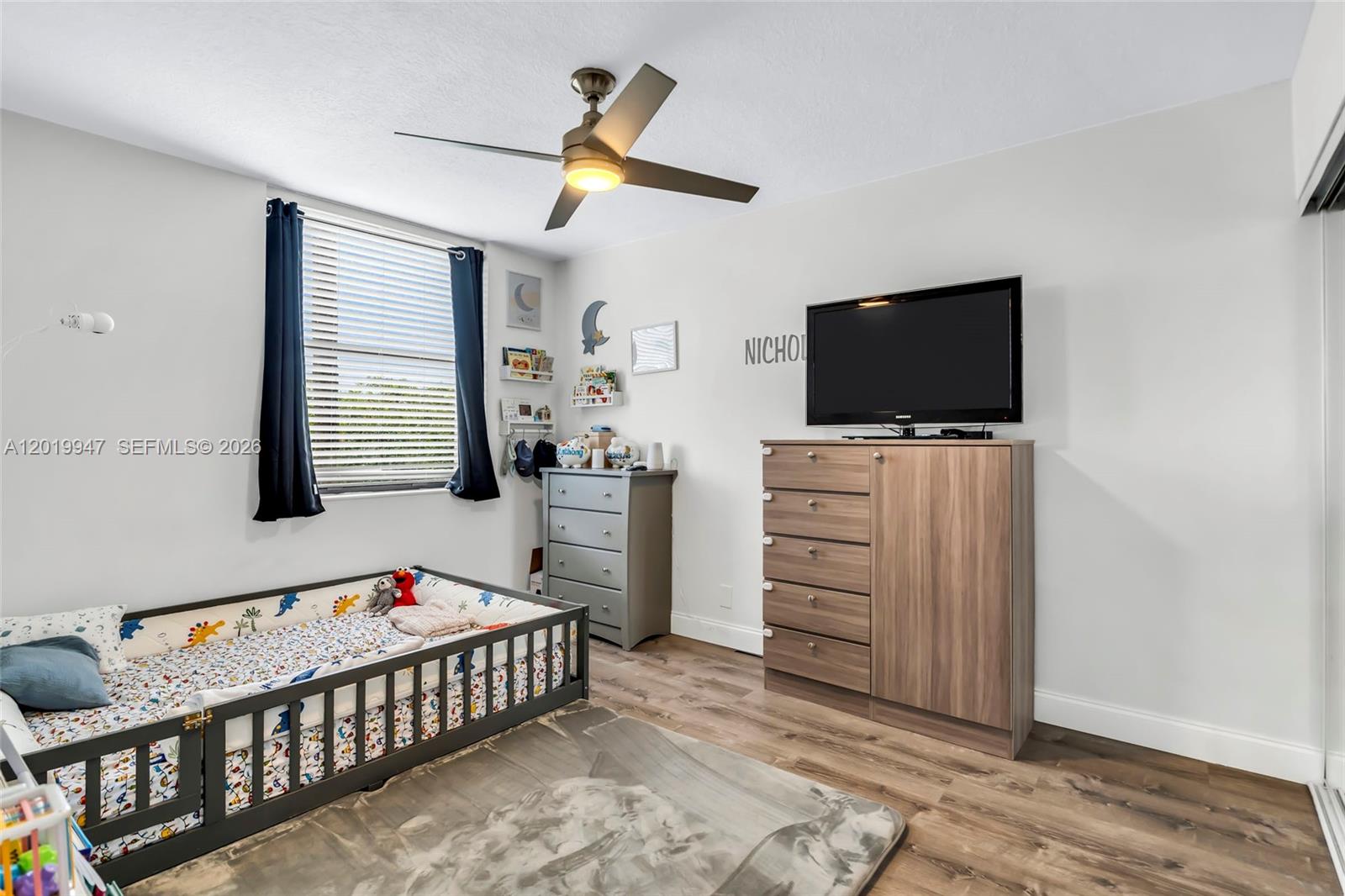 APPLEWOOD VILLAGE II-F CO - Residential