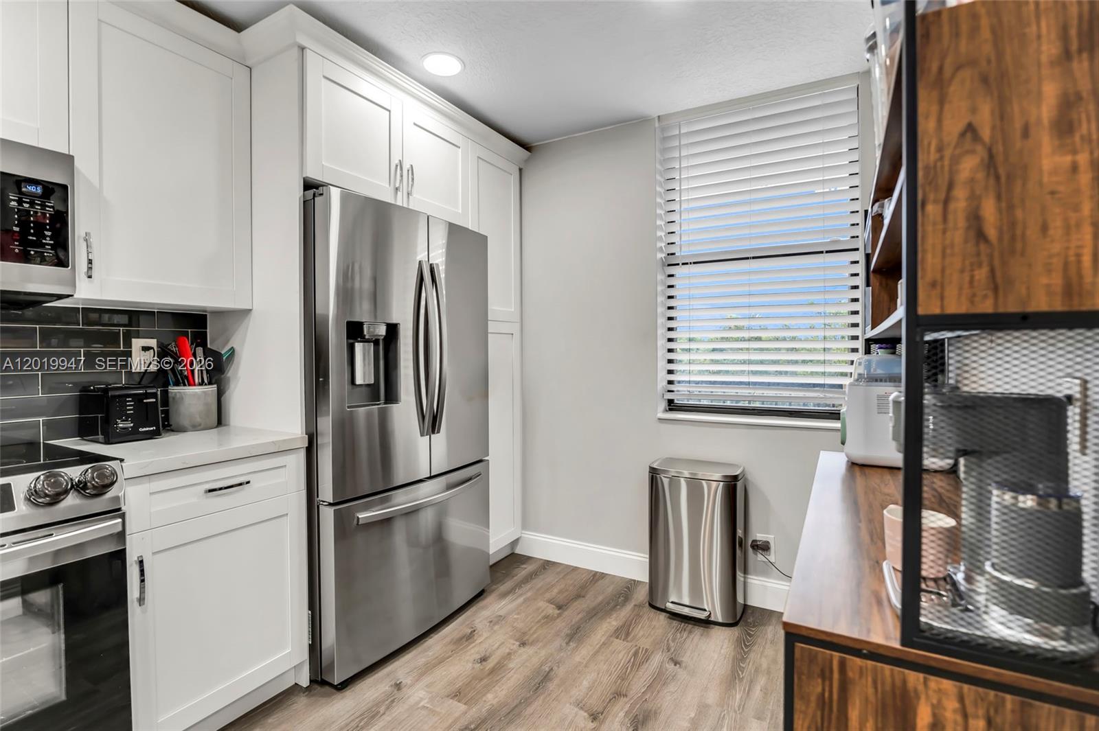 APPLEWOOD VILLAGE II-F CO - Residential