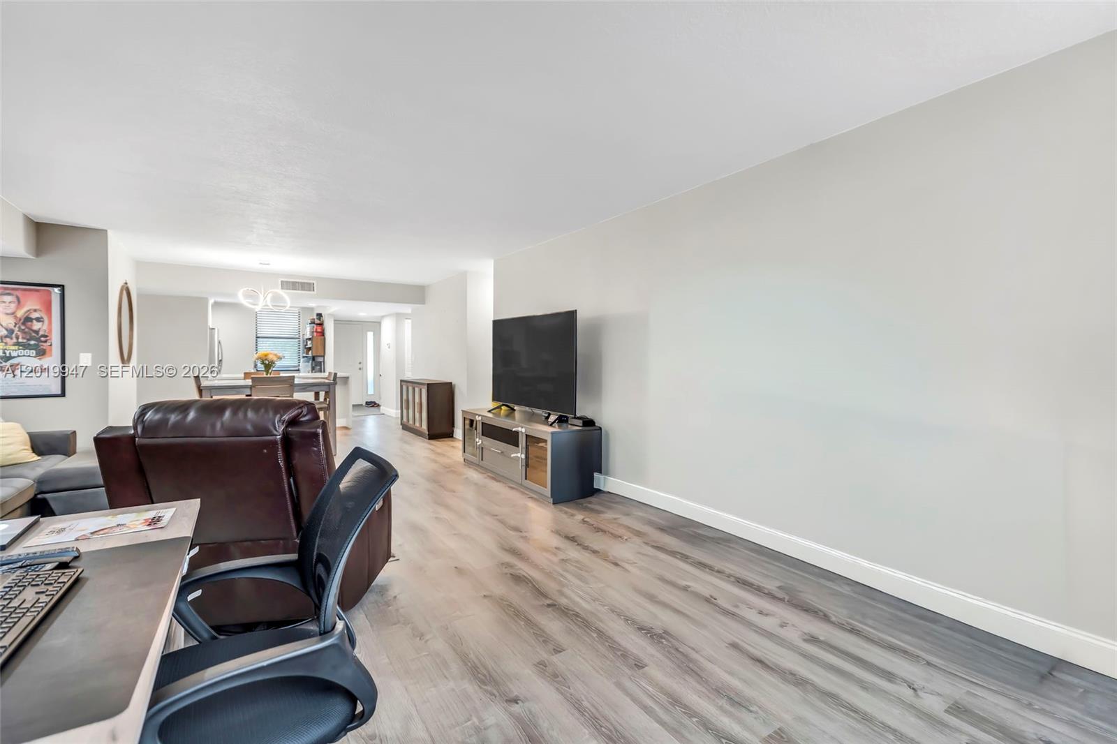 APPLEWOOD VILLAGE II-F CO - Residential
