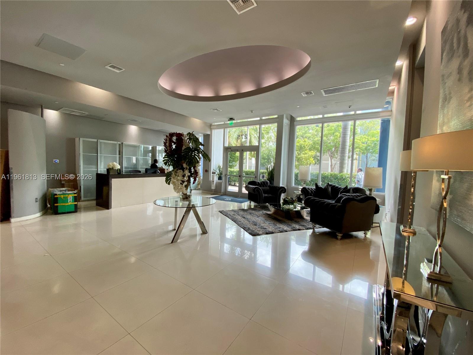 1800 BISCAYNE PLAZA CONDO - Residential