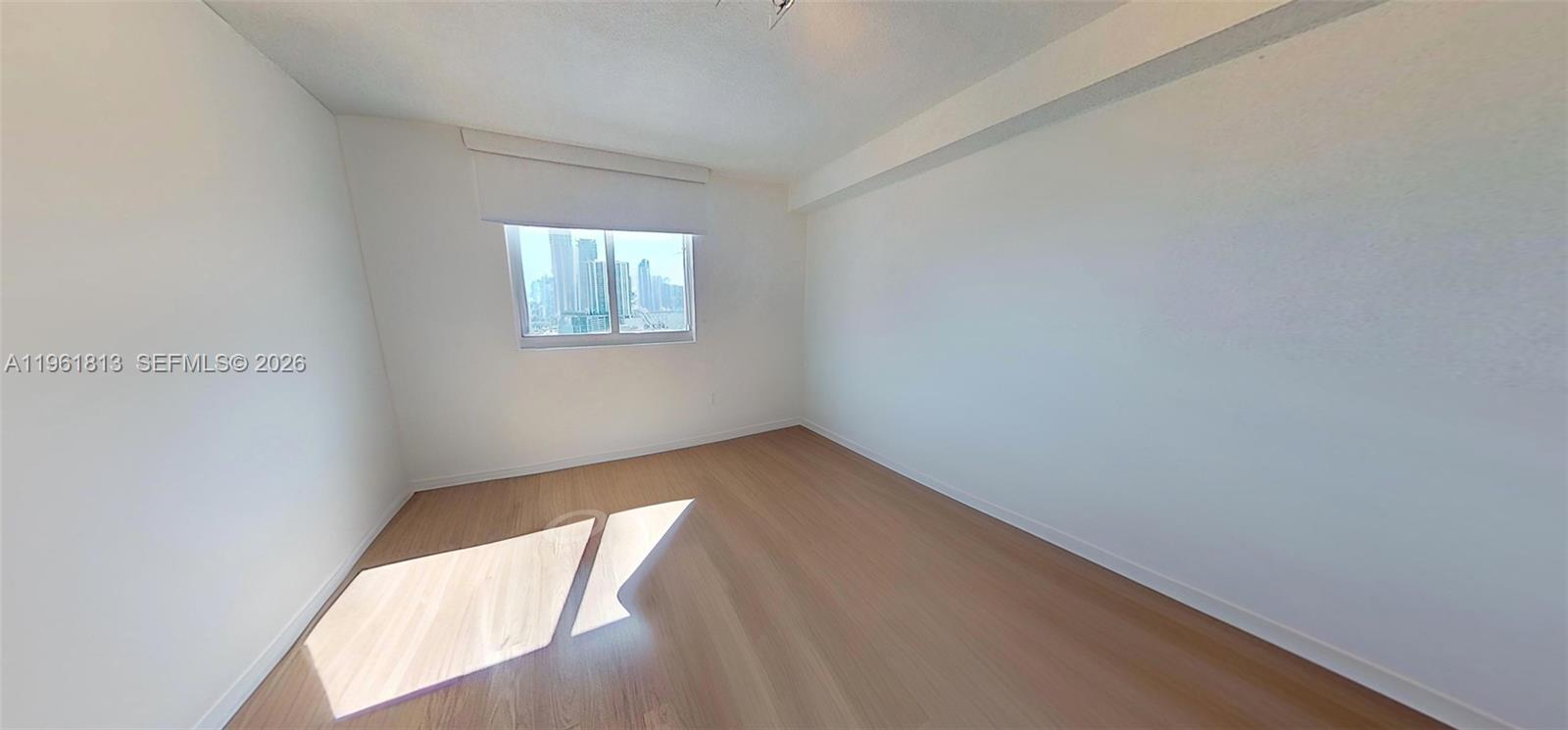 1800 BISCAYNE PLAZA CONDO - Residential