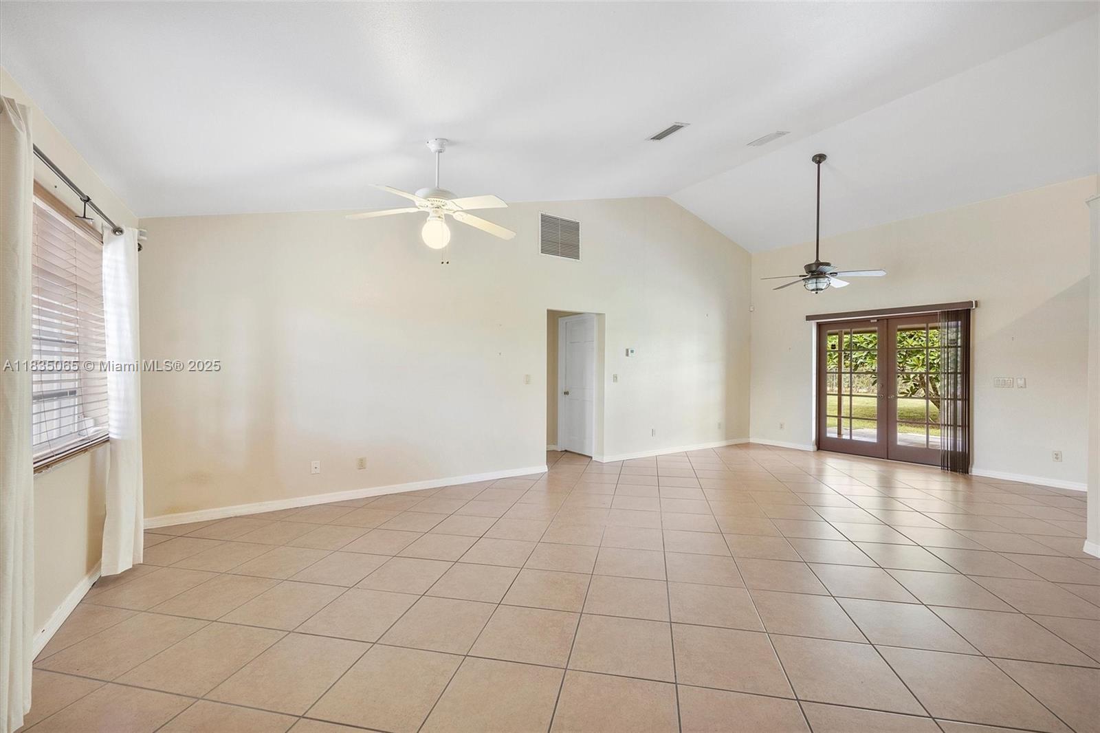 16401 SW 248th St, Homestead, FL, 33031/$746,995 4 16401 SW 248th St