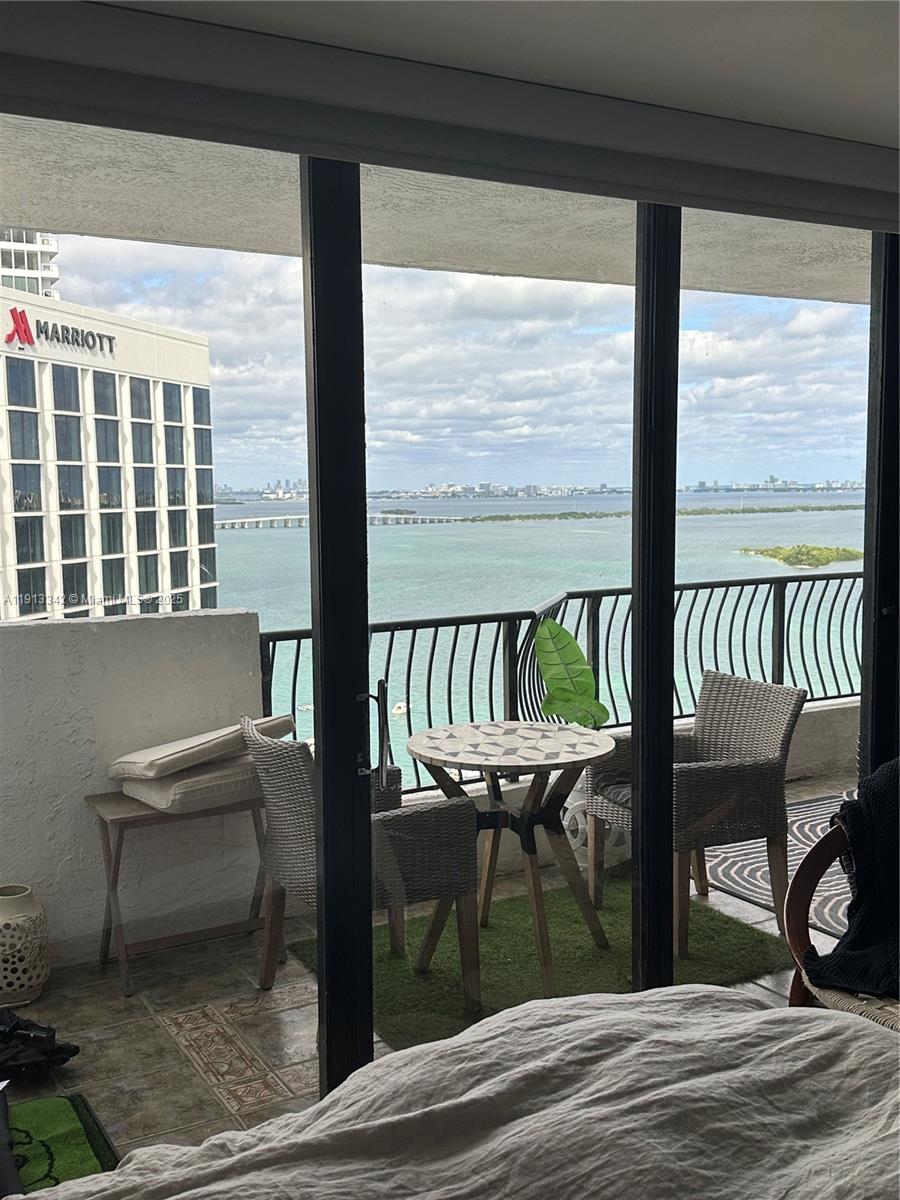 VENETIA CONDO - Residential Lease