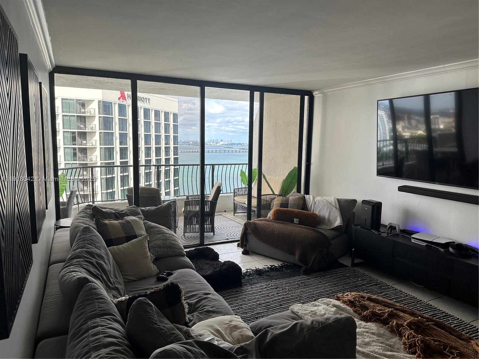 VENETIA CONDO - Residential Lease