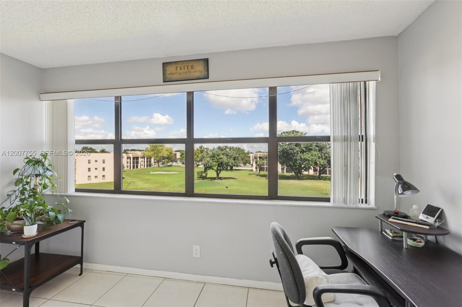 SUNRISE LAKES 216 CONDO - Residential