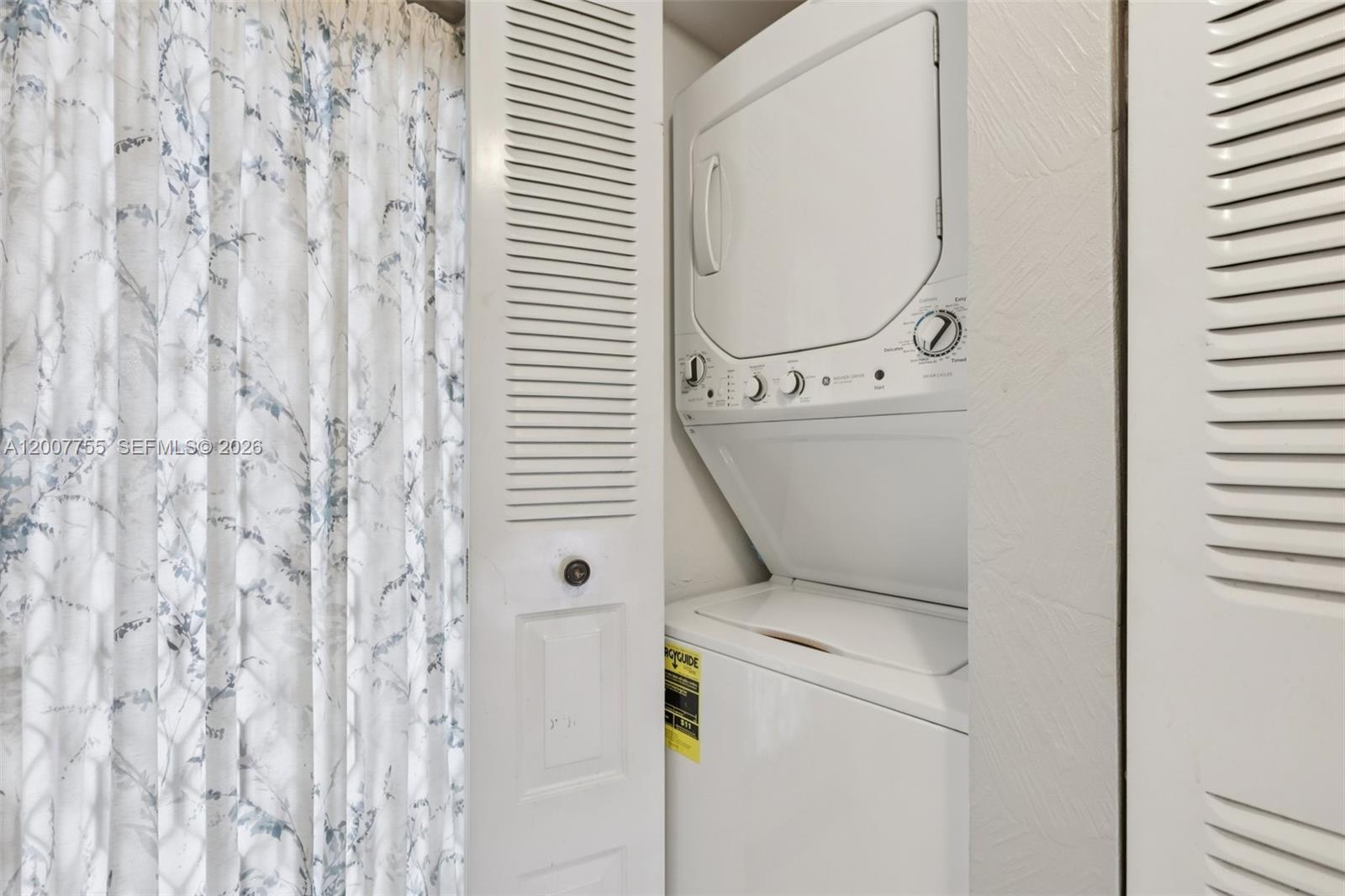 SUNRISE LAKES 216 CONDO - Residential