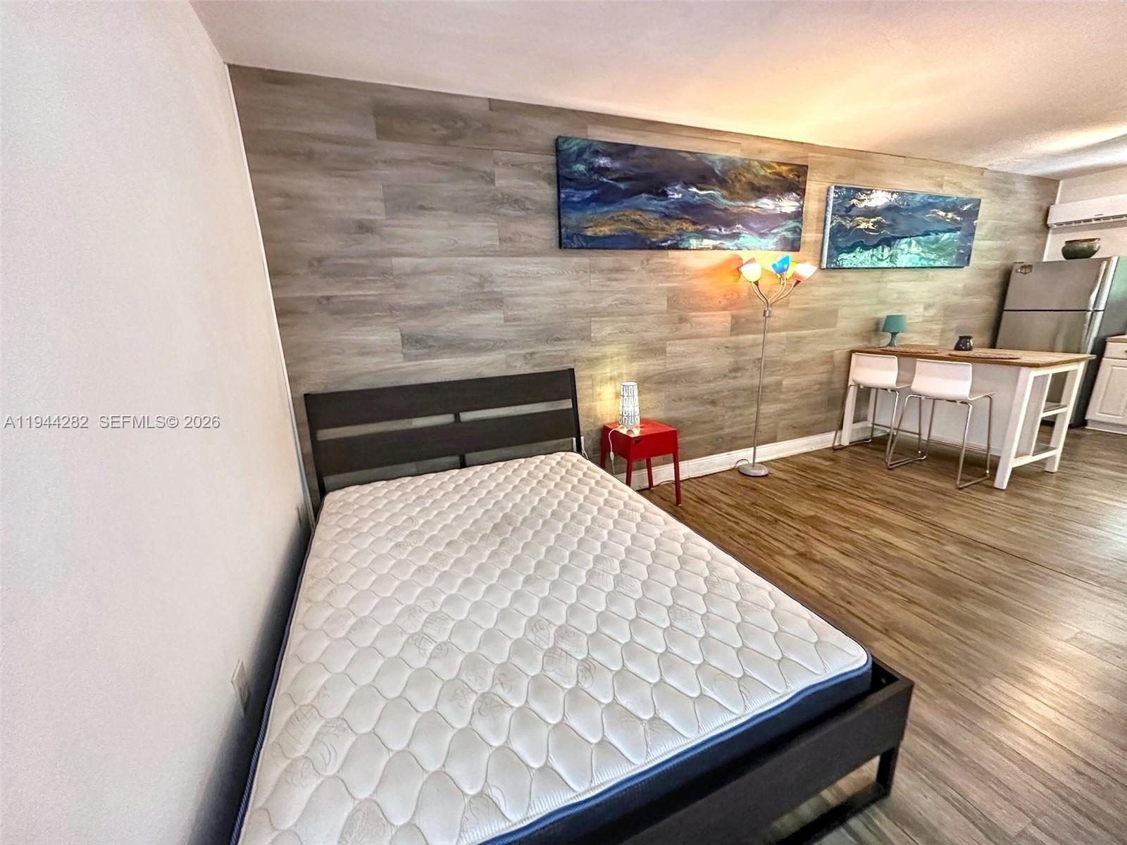 COCO PALM CONDO - Residential Lease