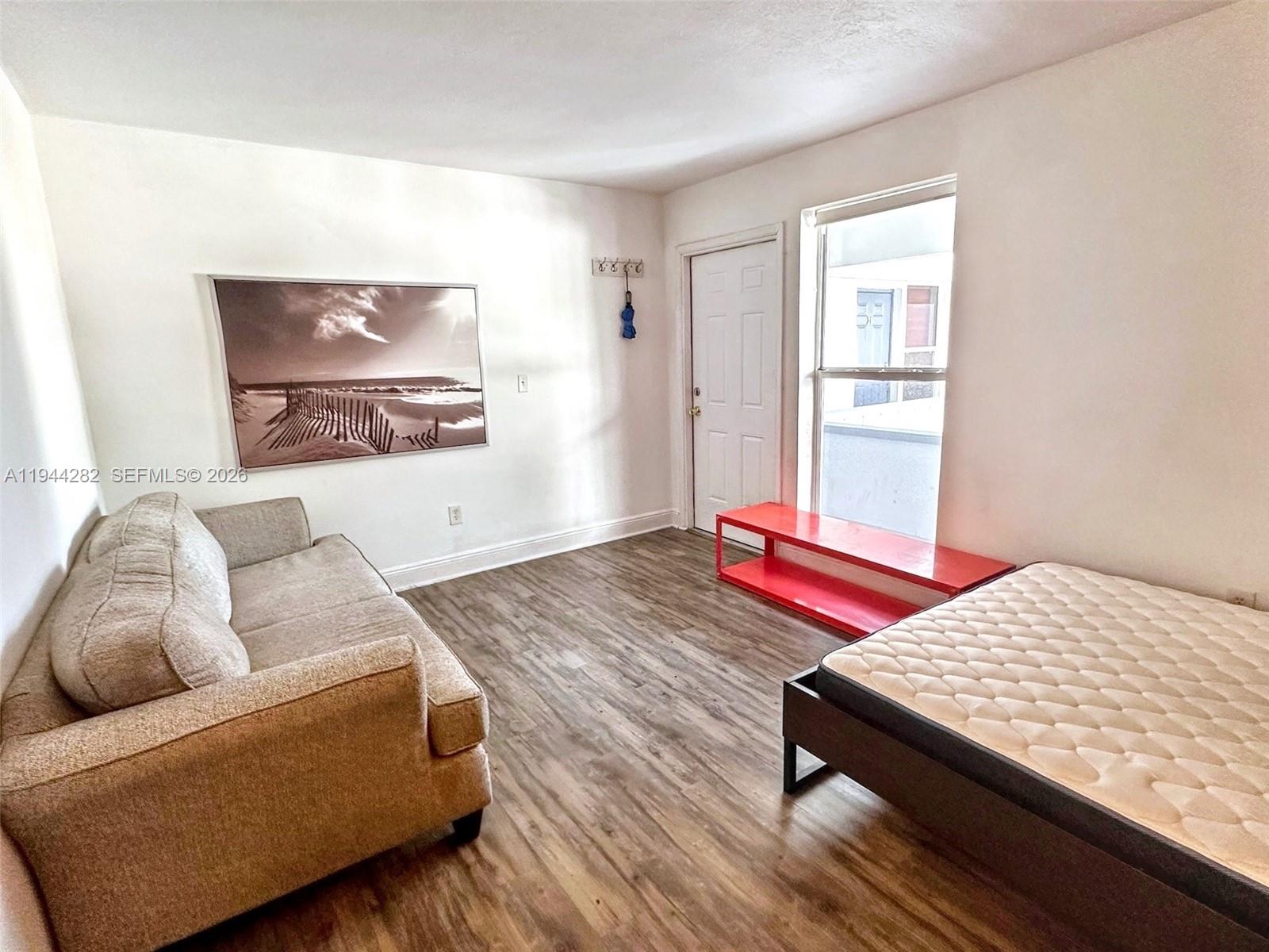 COCO PALM CONDO - Residential Lease