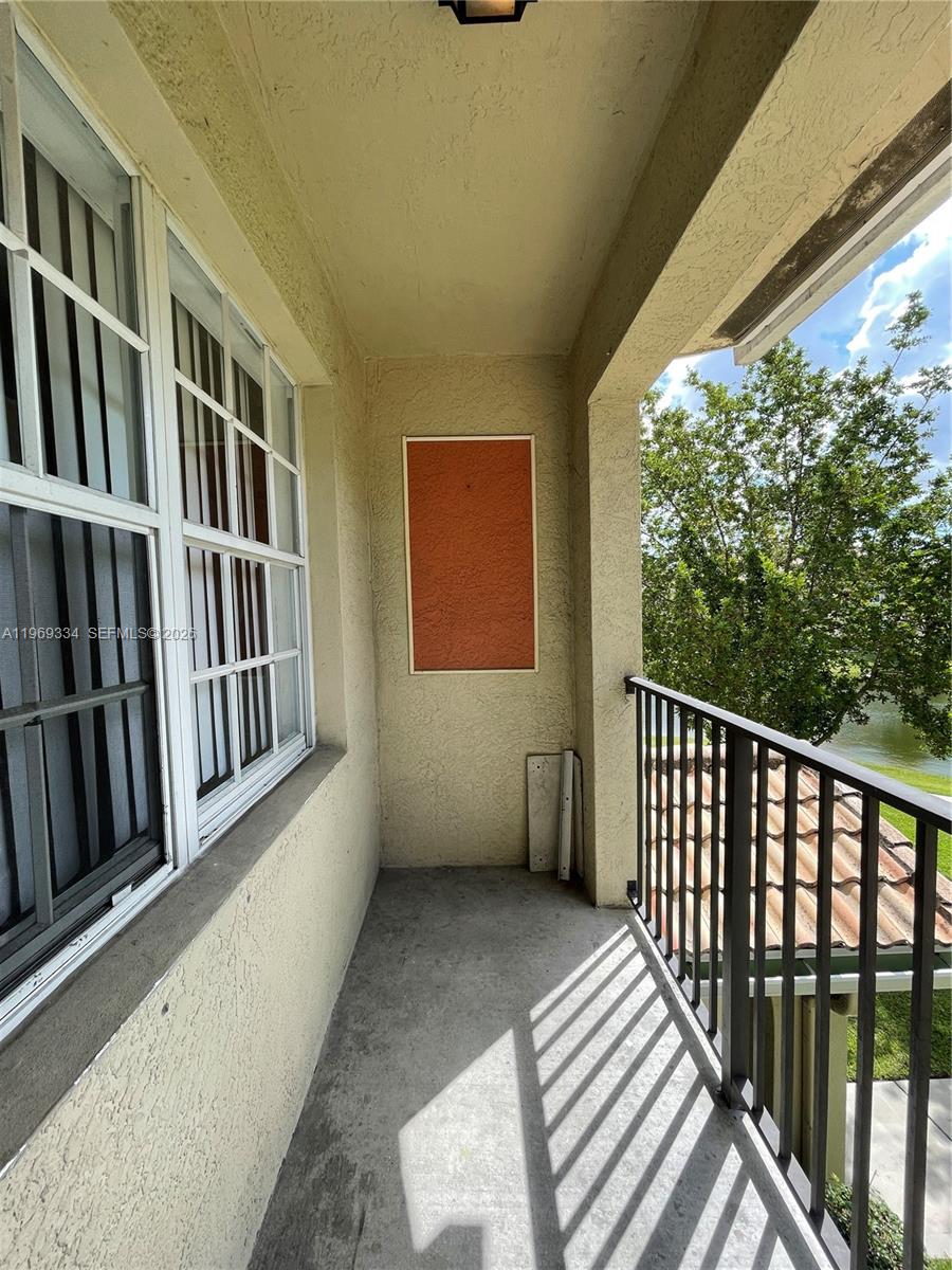 BELMONT AT NORTH LAUDERDA - Residential