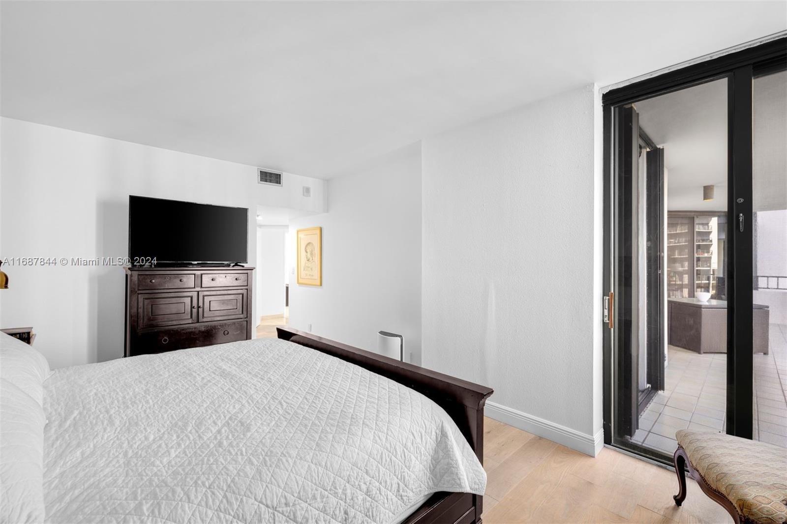 BRICKELL KEY ONE CONDO - Residential