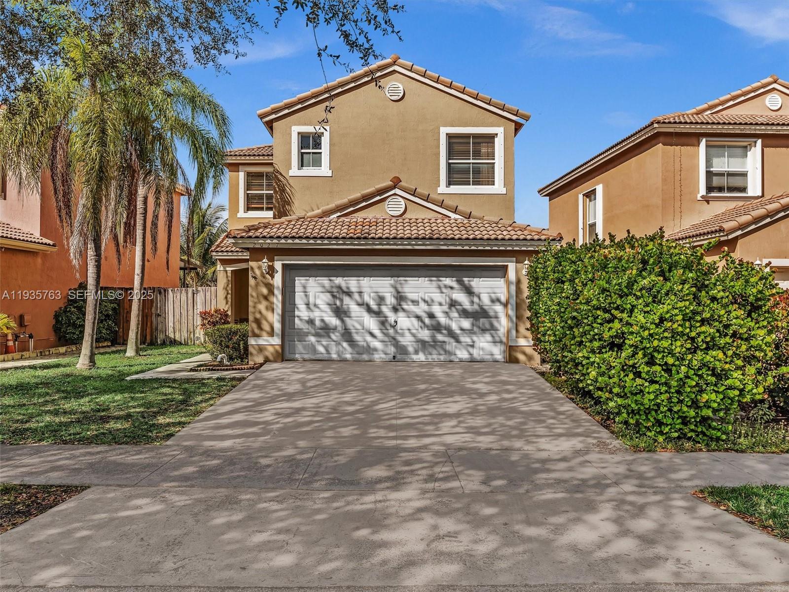 SHORES AT KEYS GATE - Residential