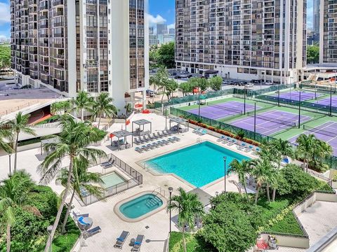 1915 Brickell Ave C1213 Miami FL 33129