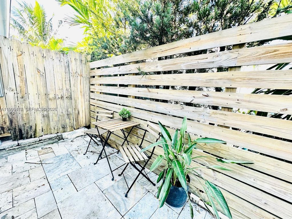 Photo of 1004 N 16th Ave #1, Hollywood, FL 33020 (MLS # A11999167)