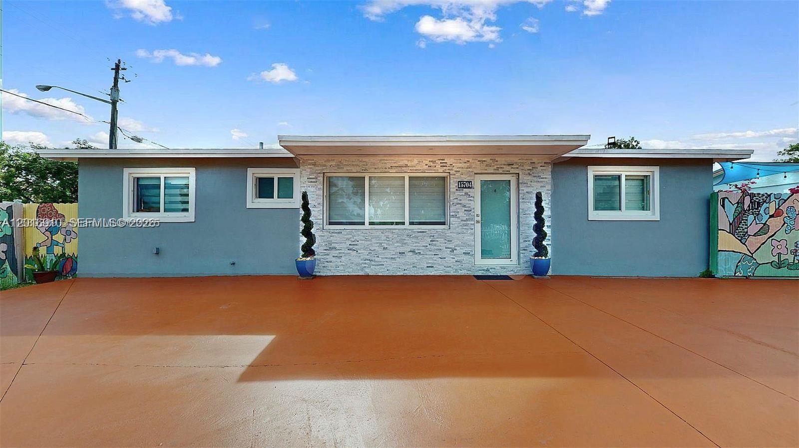15704 SW 302nd Ter 15704