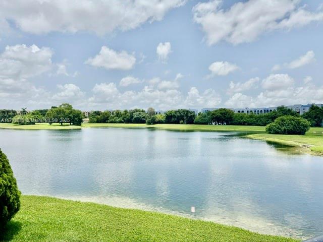 GOLFVIEW CL FONTAINBL PK - Residential