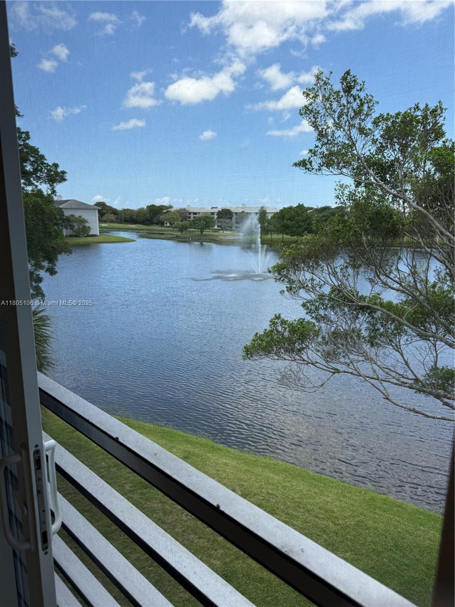 2/2 very well-kept unit w/ screened-in patio & amazing water views. Marble floors, granite counters, stainless-steel appliances, tankless water heater. 2nd bedroom was opened up but can easily be converted back w/ a wall & door. Close to colleges, shopping, hospitals, restaurants, 595. No rentals allowed, min FICO 650. 1 pet allowed 20lbs. Condo dues include water/sewer/garbage, Pest Control, Cable, Master Ins. 1 assigned storage unit & parking spot, ample guest spots. 40 Yr cert done. $464.27/mo condo dues. Roof 2023, special assessments to be paid by Seller at closing. Amenities include country club access, Pool, Pickleball, Golf, 2 restaurants, 2 ballrooms, card rooms & more! Subject to probate court approval, closing could take 60+ days. 10% escrow required.