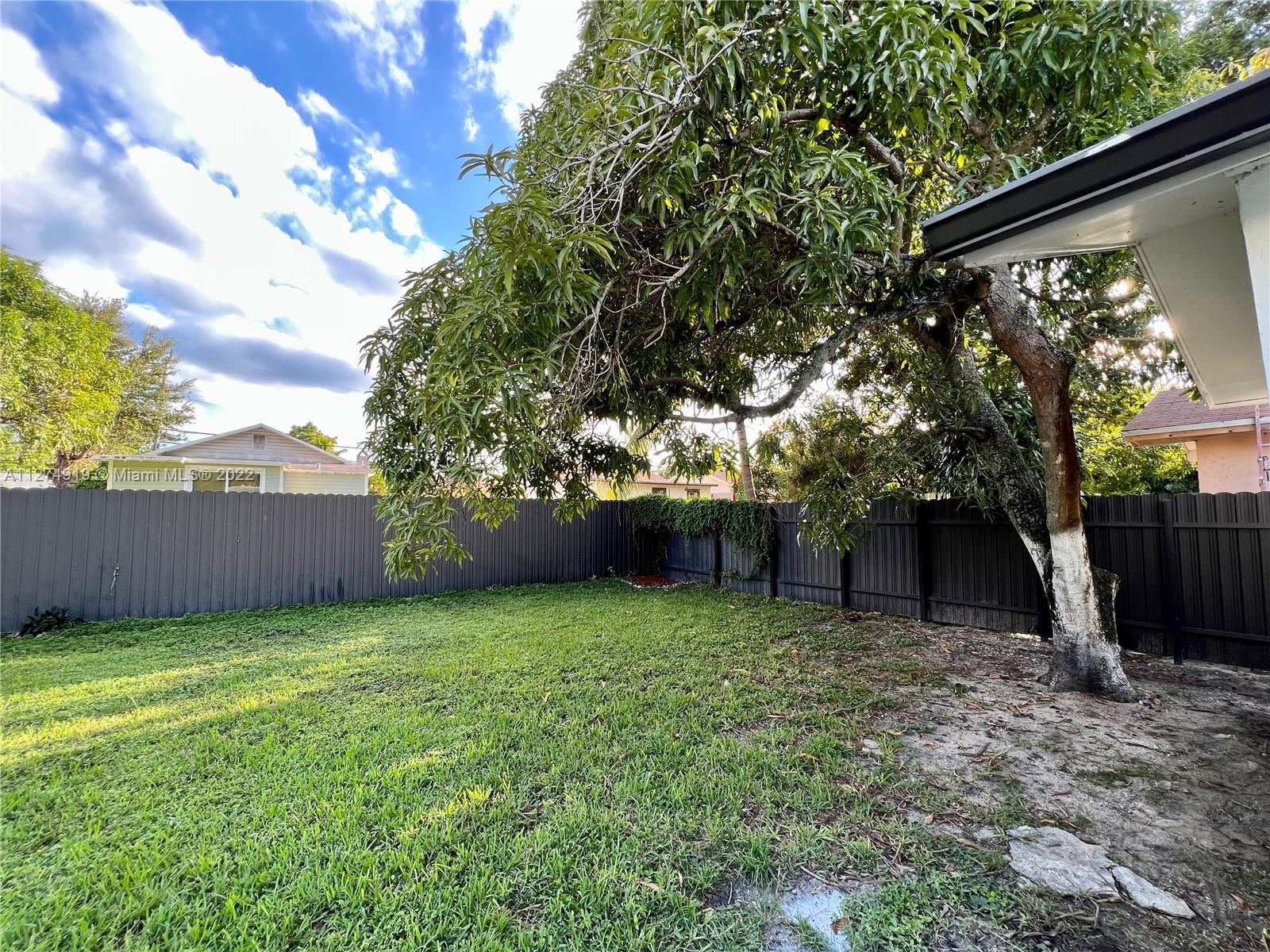 MACFARLANE HOMESTEAD - Residential Lease