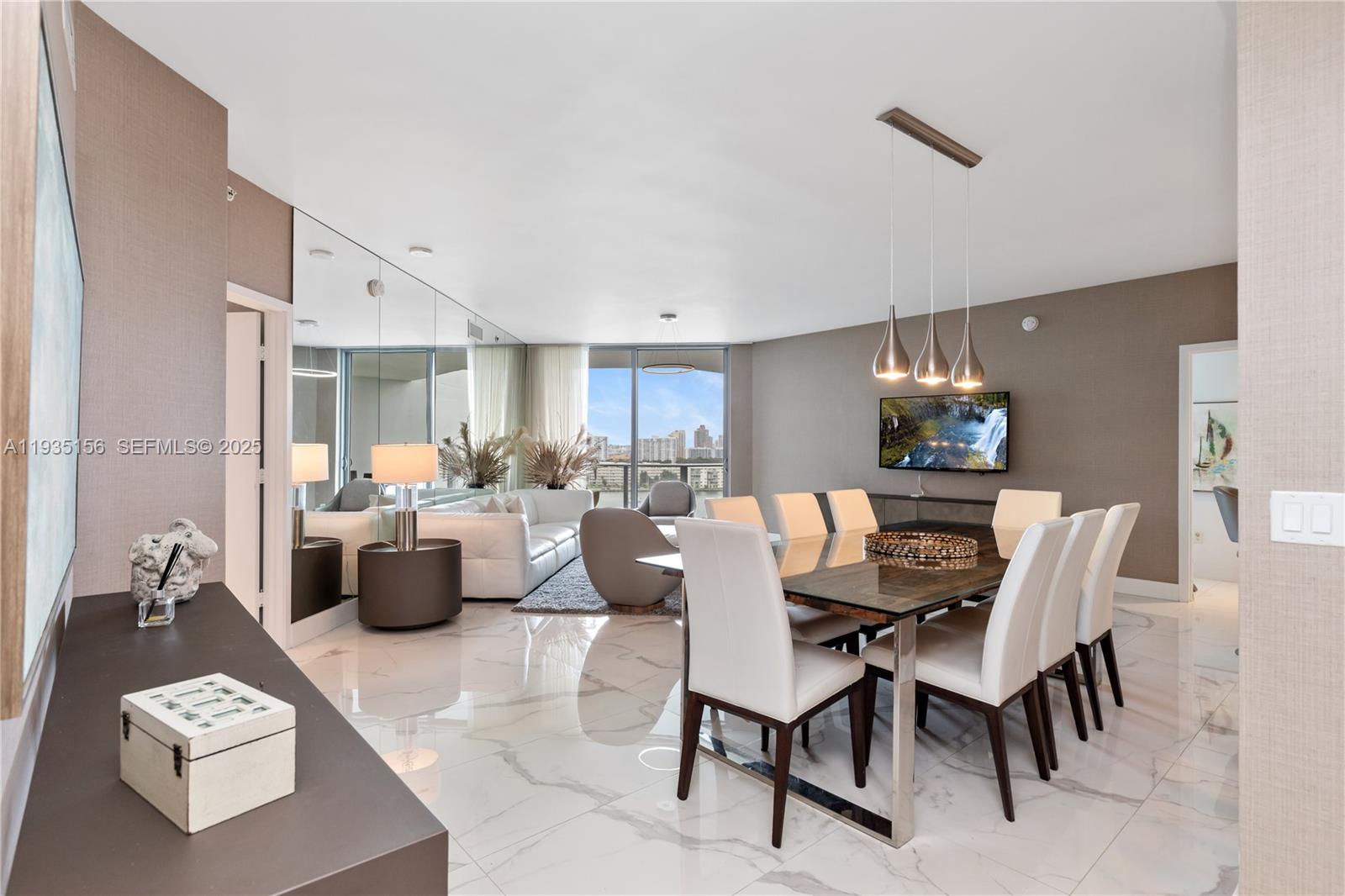 MARINA PALMS RESIDENCES N - Residential