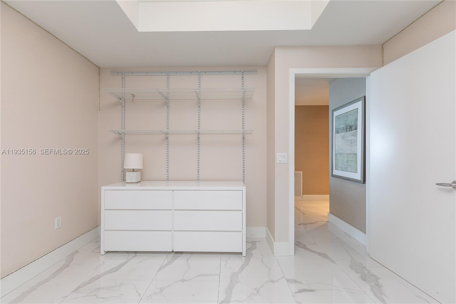 MARINA PALMS RESIDENCES N - Residential