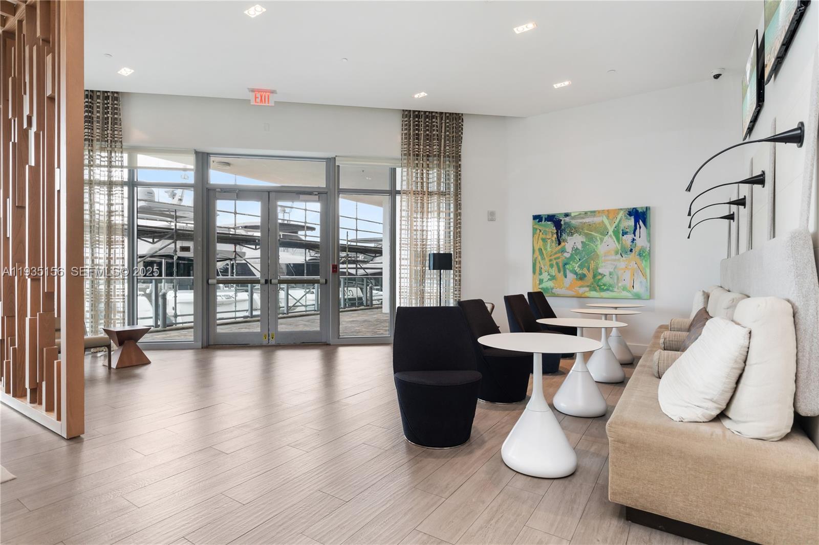 MARINA PALMS RESIDENCES N - Residential