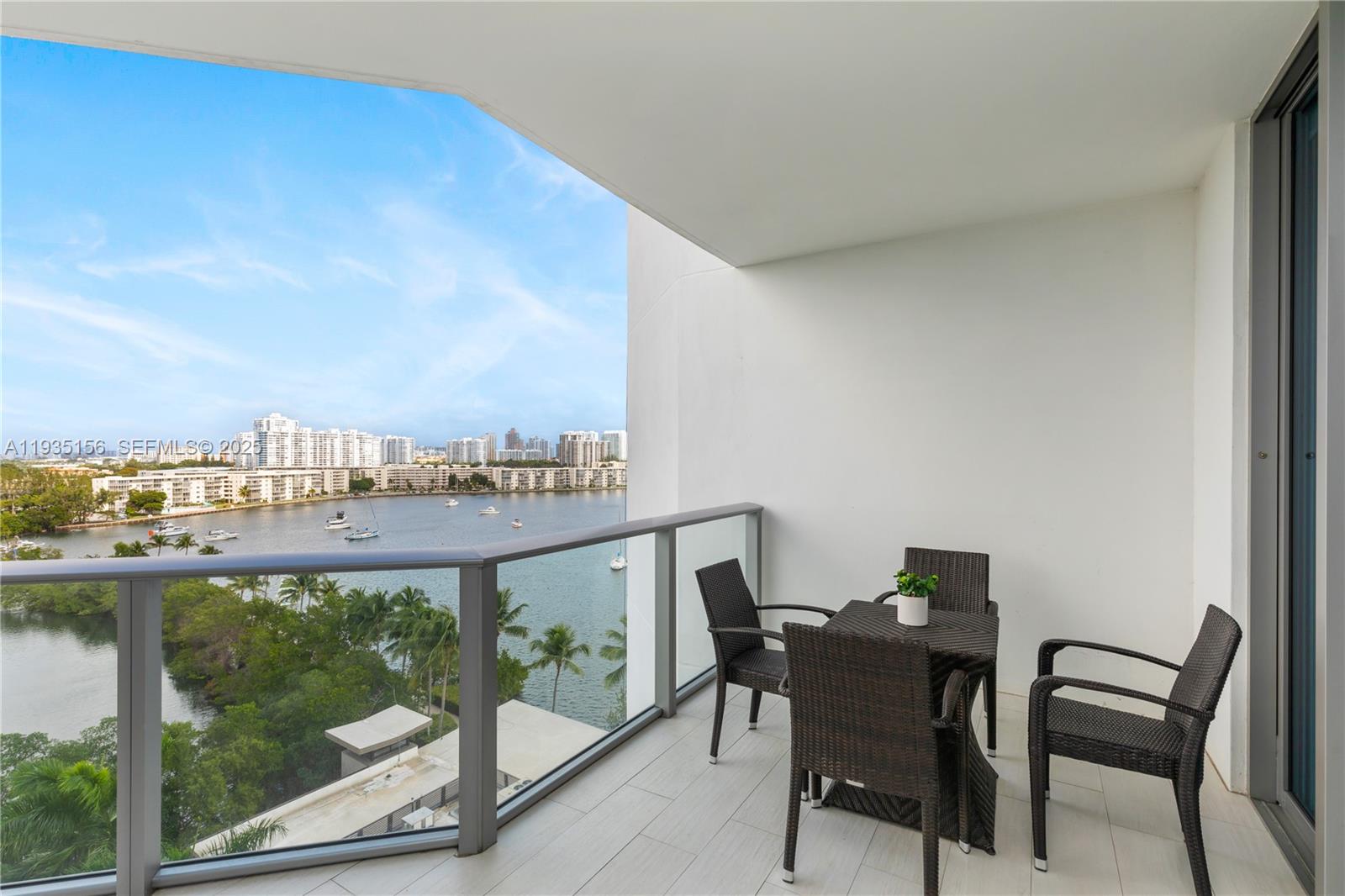MARINA PALMS RESIDENCES N - Residential