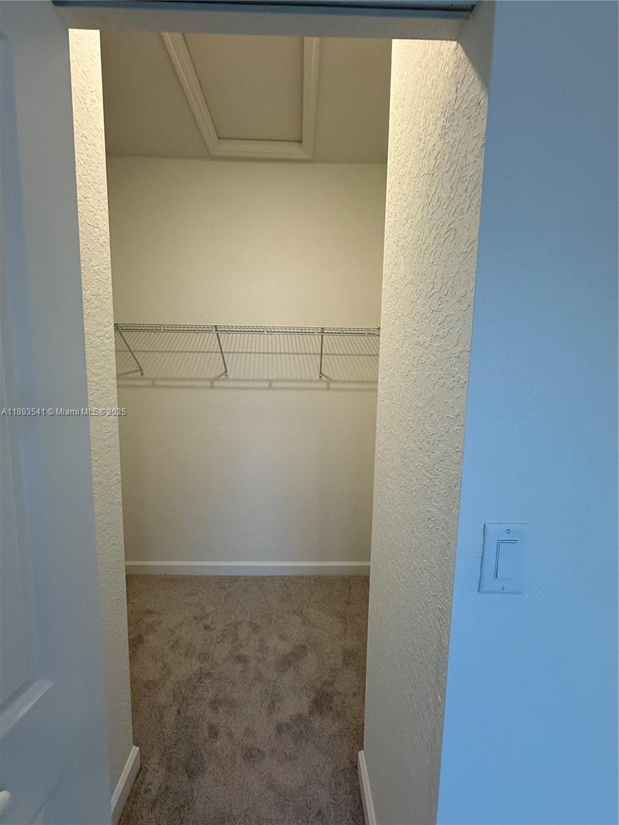 TERRA SOL - Residential Lease