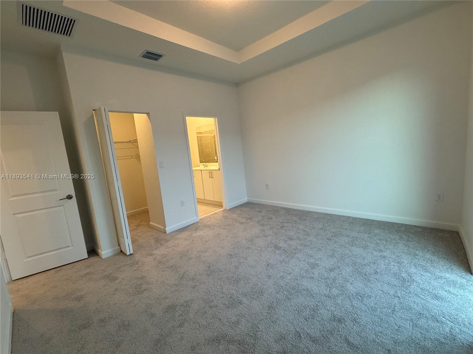 TERRA SOL - Residential Lease