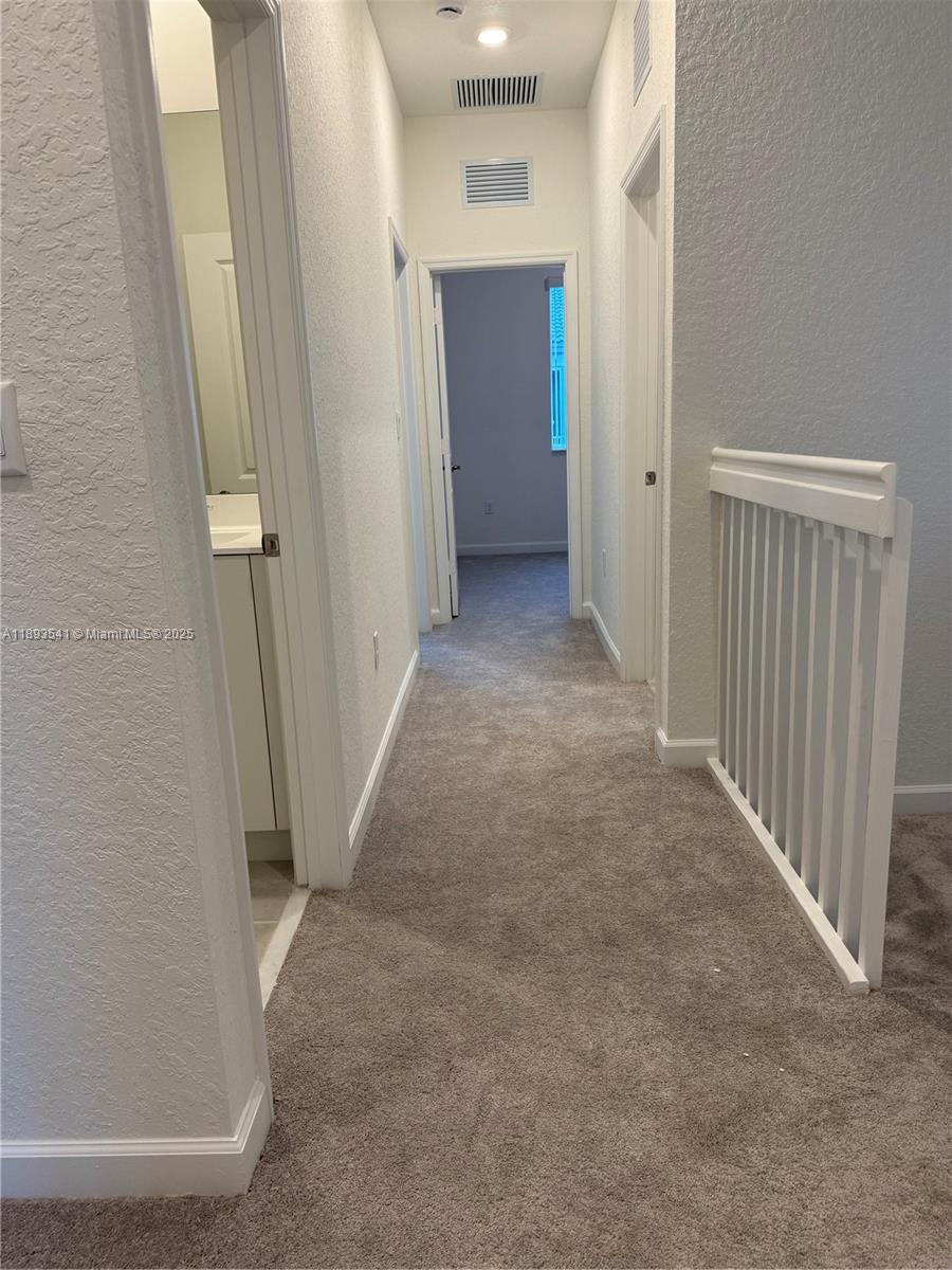 TERRA SOL - Residential Lease
