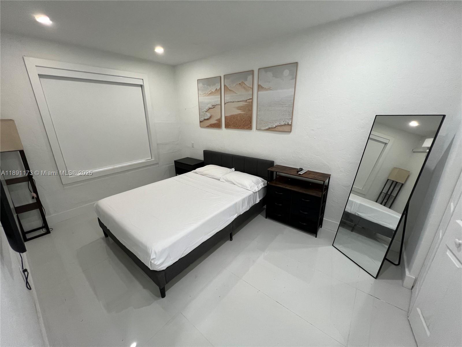 OCEAN BEACH ADDN NO 3 - Residential Lease