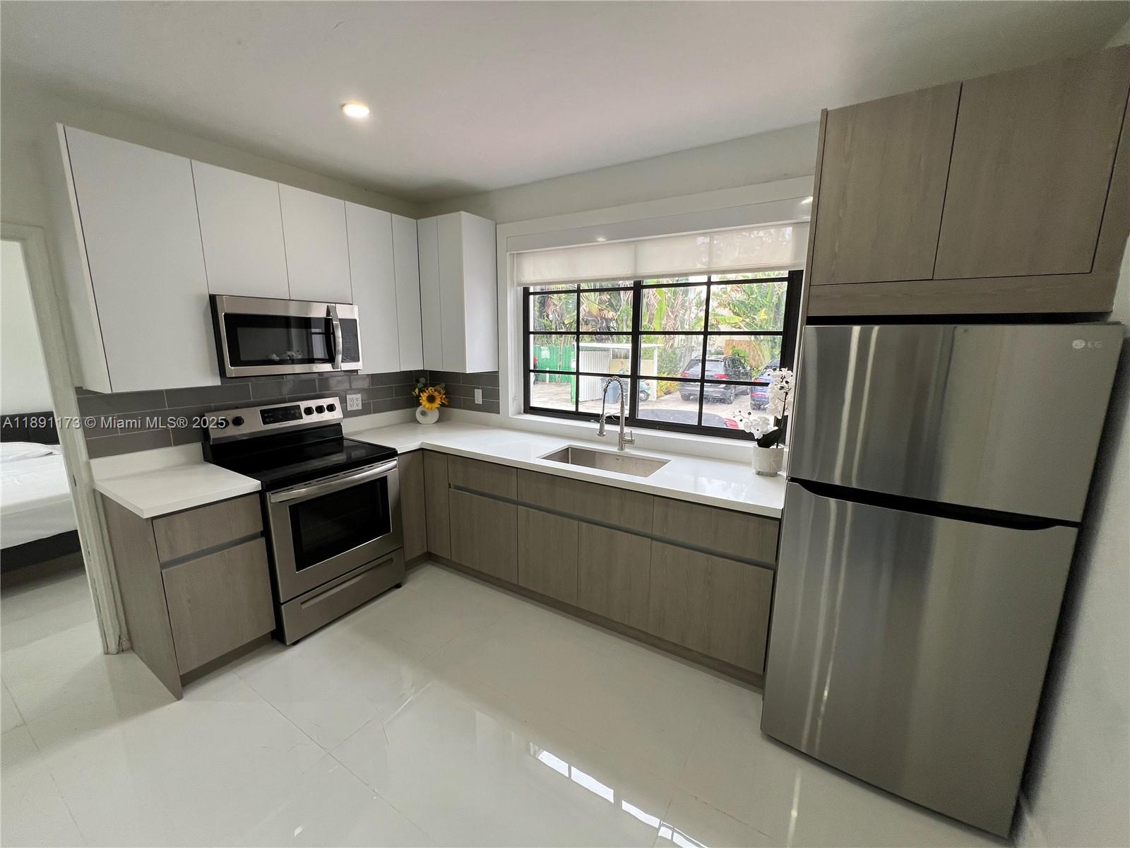 OCEAN BEACH ADDN NO 3 - Residential Lease