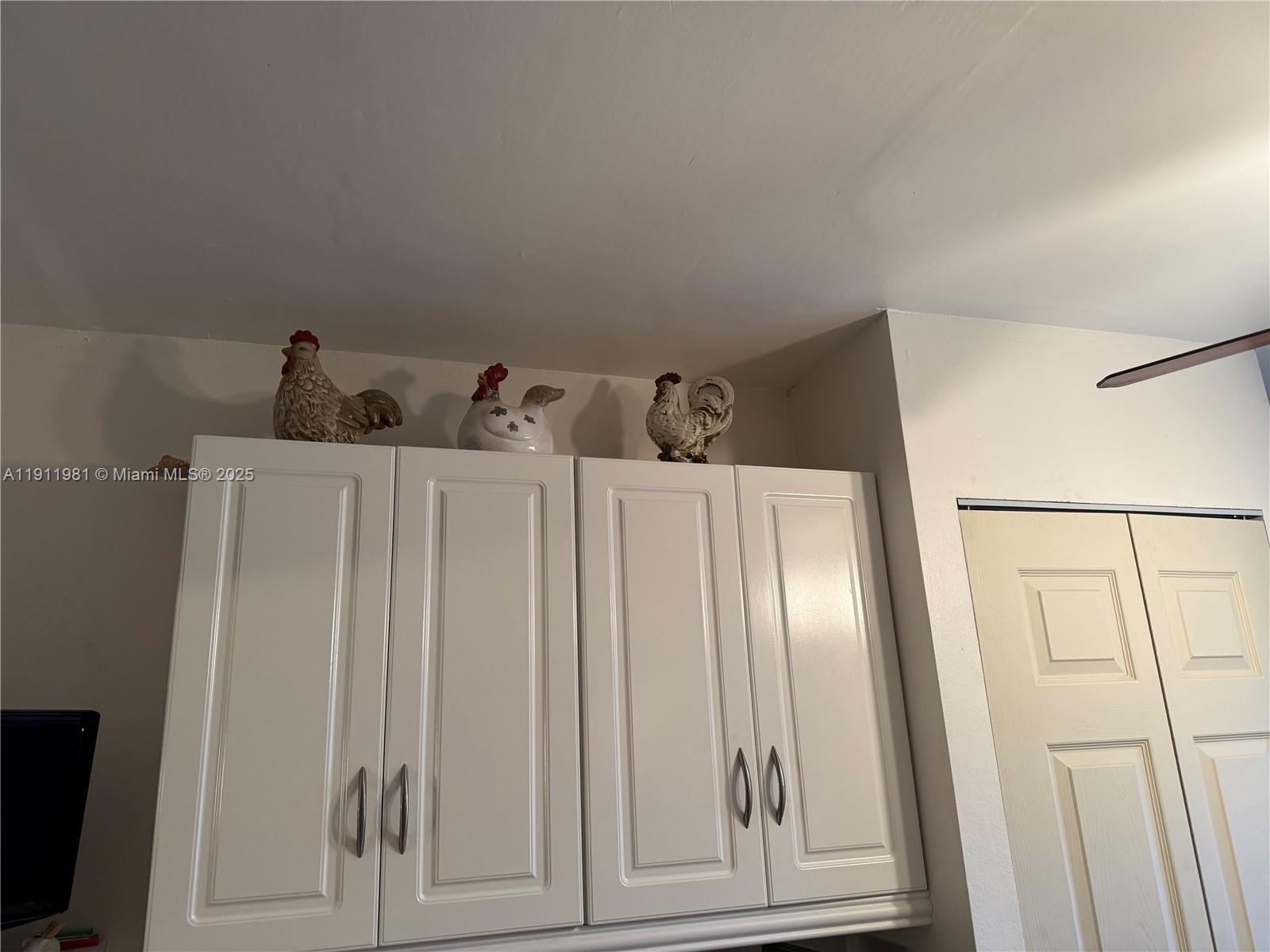 SUNRISE LAKES 150 CONDO - Residential