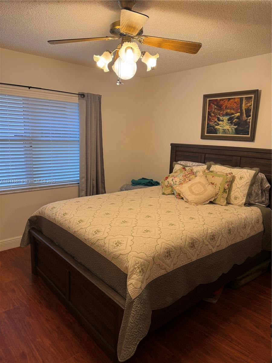 SUNRISE LAKES 150 CONDO - Residential