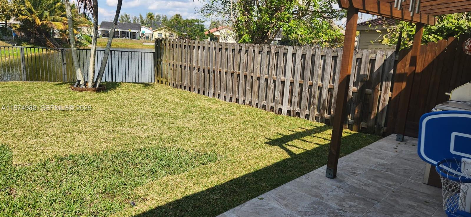 VENEZIA HOMES ESTATES IST - Residential