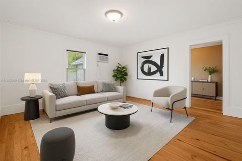 1721 SW 21st Ter 1719 Miami FL 33145