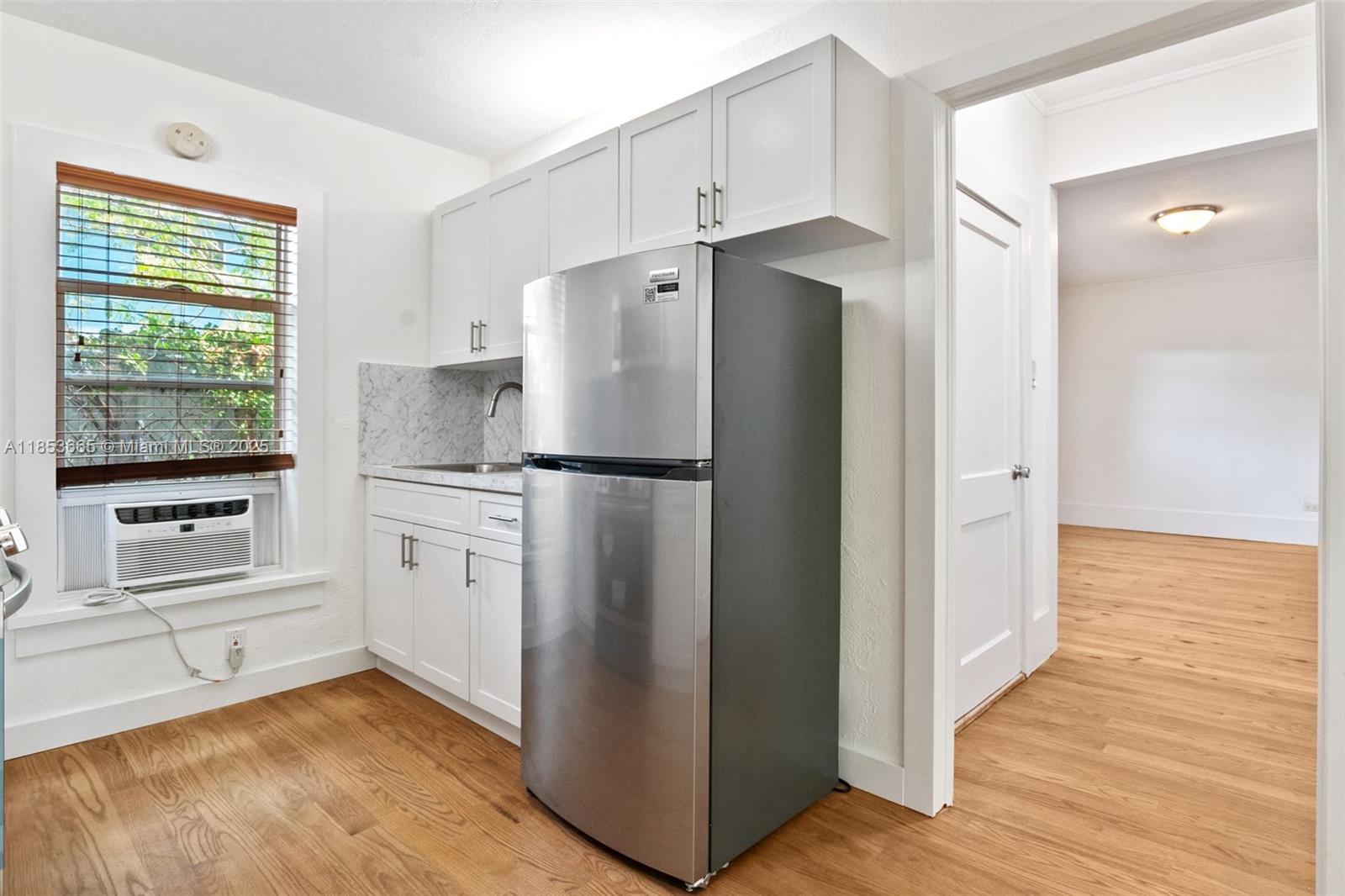 1721 SW 21st Ter 1719