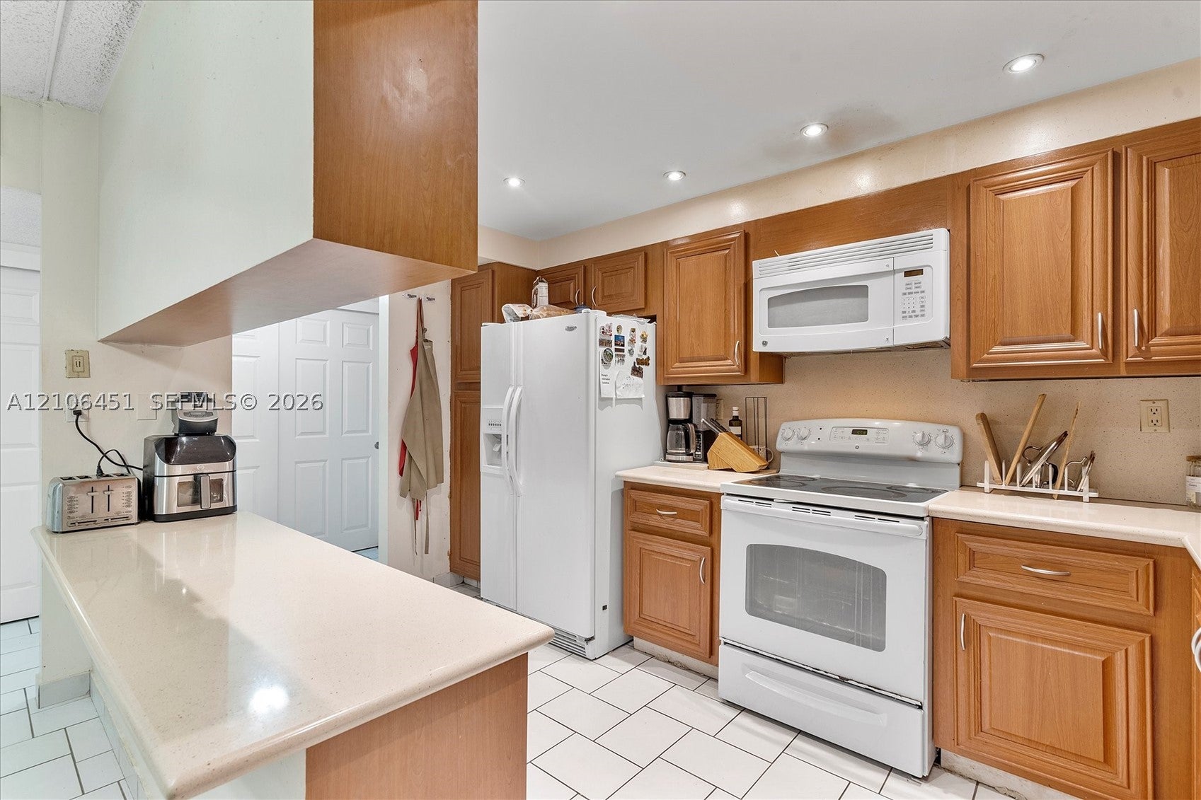 20401 NE 30th Ave 106-8