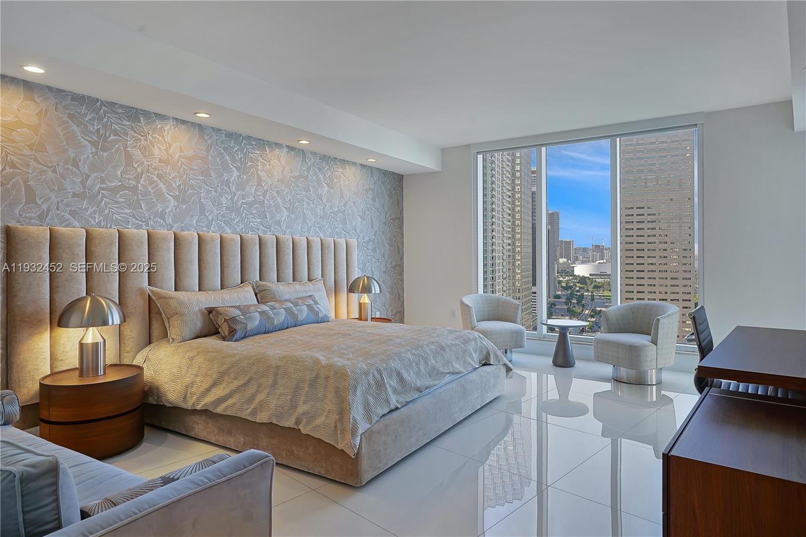 CARBONELL CONDO - Residential Lease