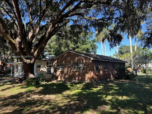 S/D OF 12-45-42, E 1/2 OF - Residential