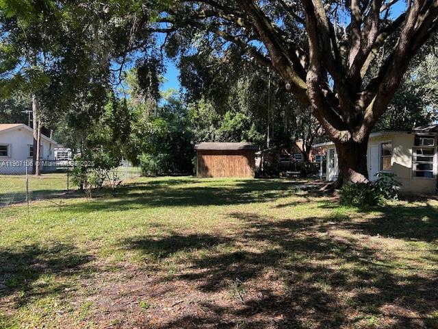 S/D OF 12-45-42, E 1/2 OF - Residential