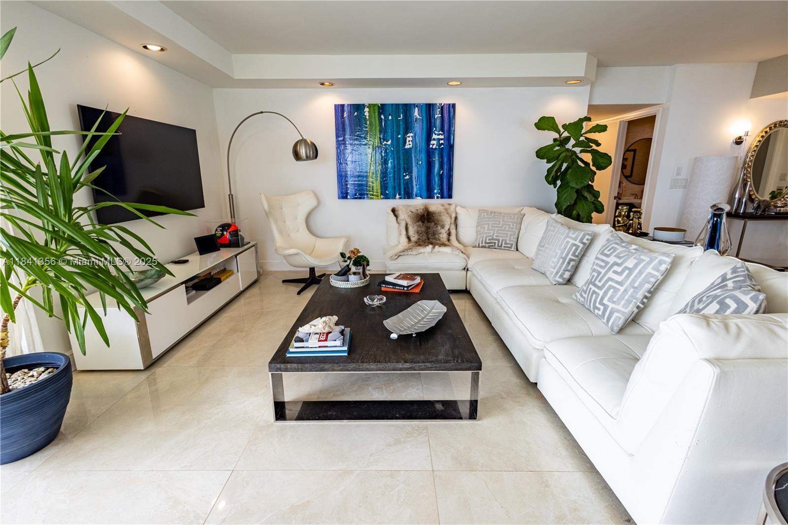 TURNBERRY ISLE CONDO - Residential