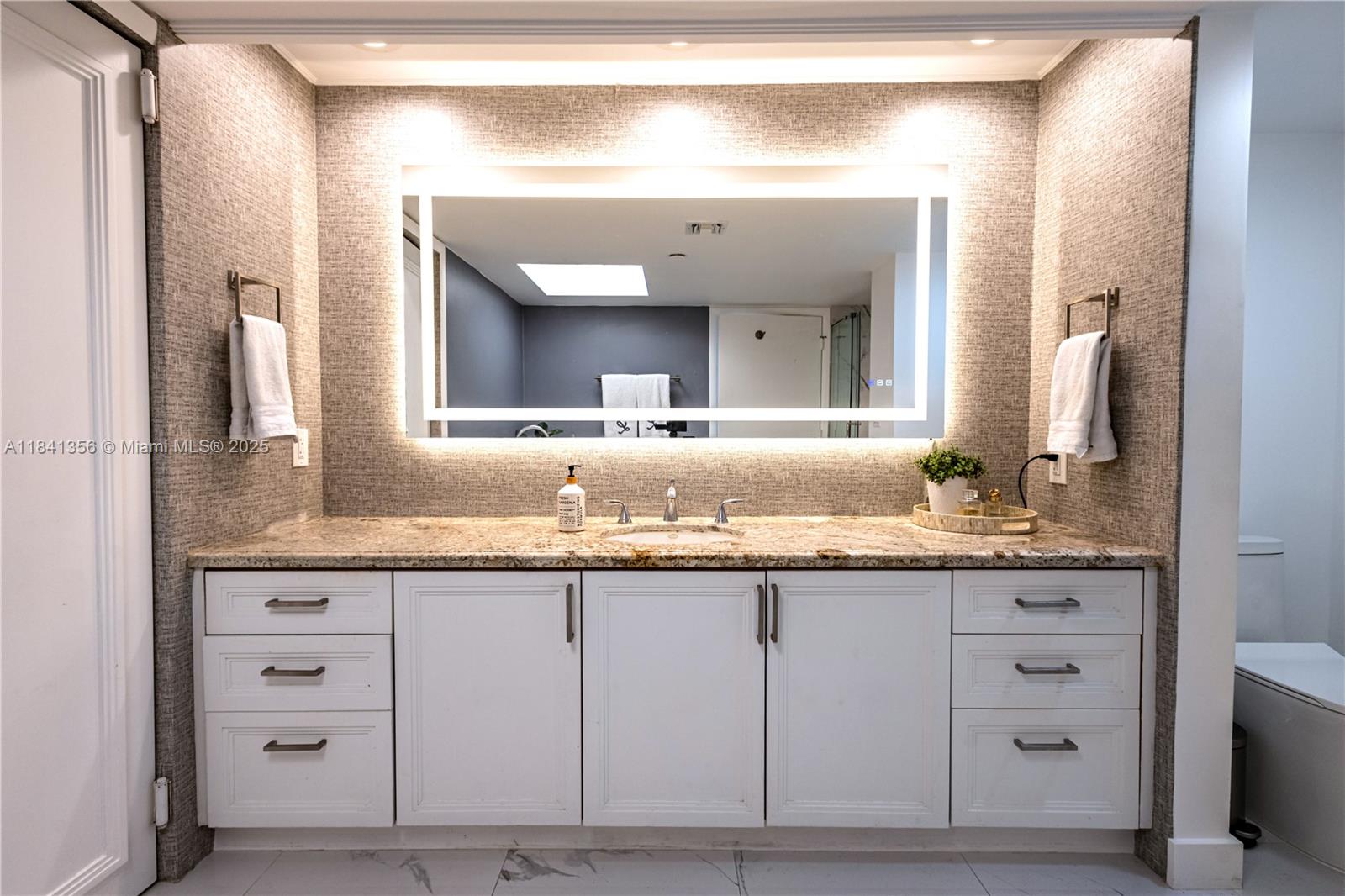 TURNBERRY ISLE CONDO - Residential