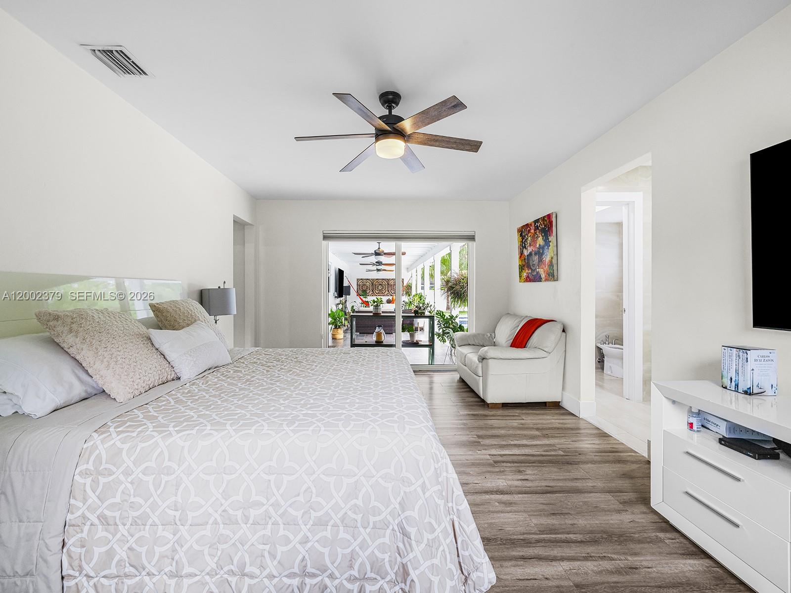 WINDSOR PARK ESTS - Residential