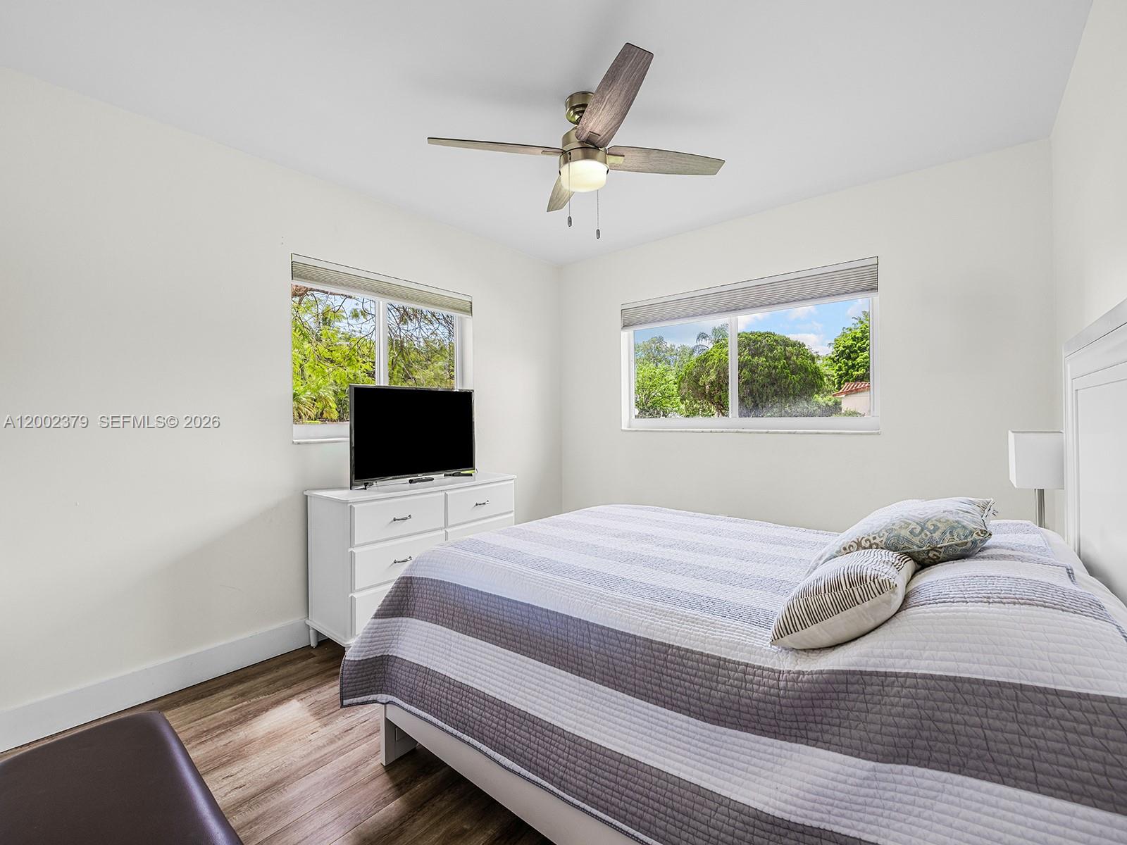 WINDSOR PARK ESTS - Residential